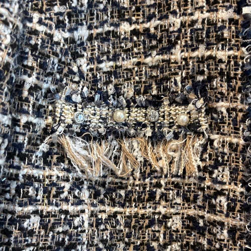 Stella + Lorenzo navy and White, cream, gold Tweed Blazer - Picture 4 of 9